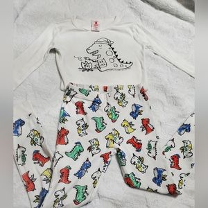 Dinosaur christmas pajamas, free w purchase size 6